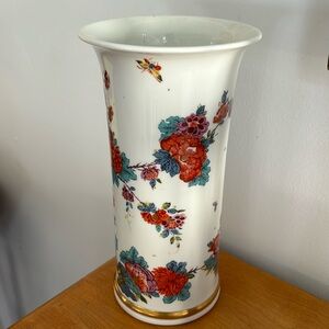Vintage Lenox Saxony vase, 22K gold trim, birds/flowers, 11” tall